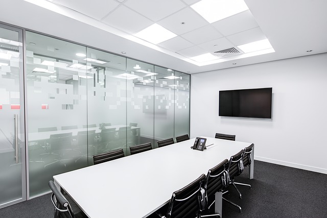 meeting-room-730679_640